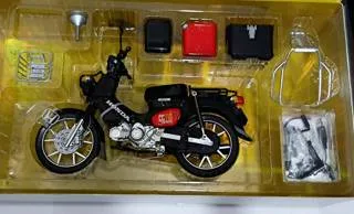 MY66-X1202 1/5 HONDA CROSS CUB MOTO CC110 MOTORCYCLE MODEL